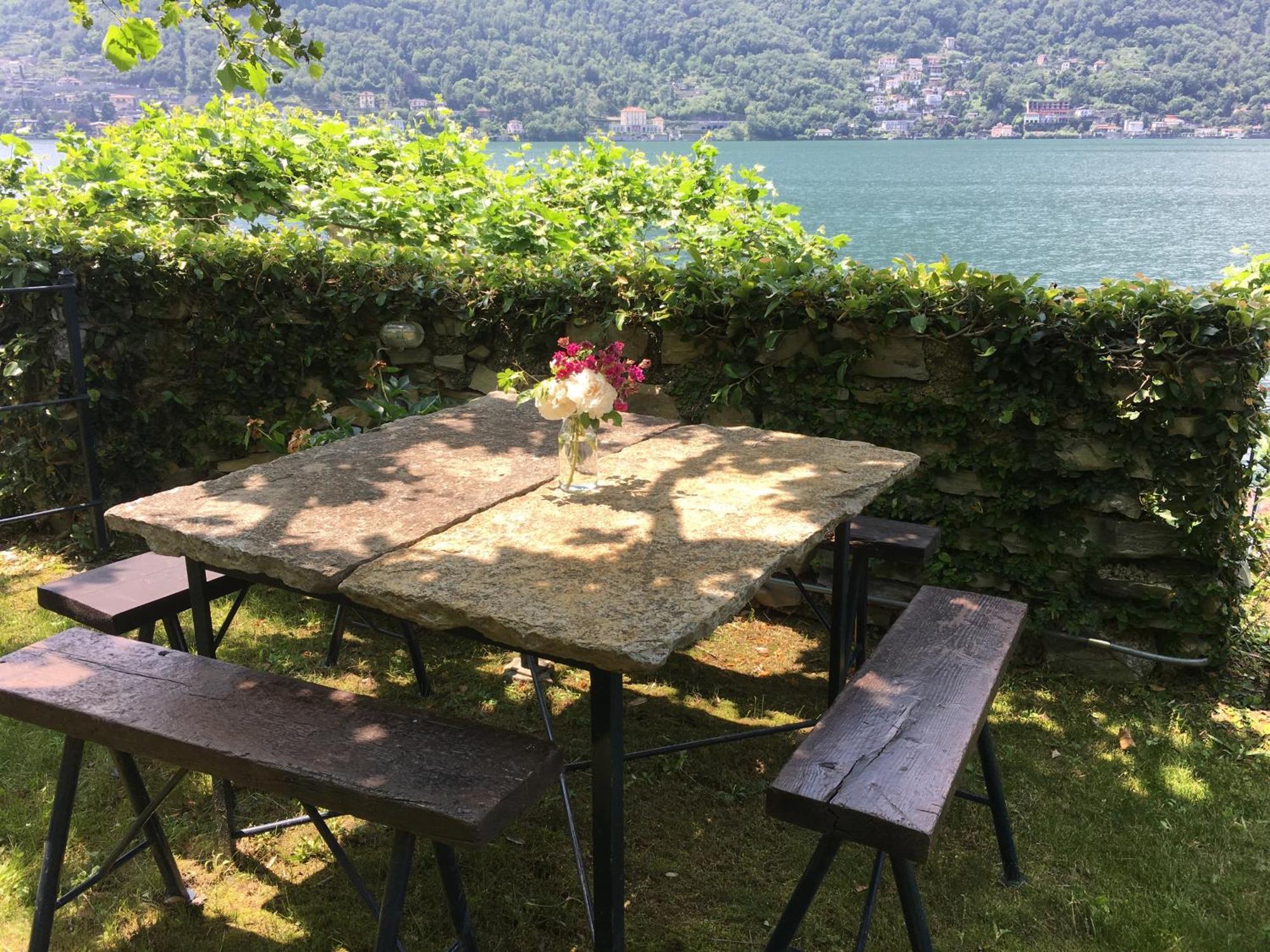 Casa Vacanza Castagna Несо Екстериор снимка