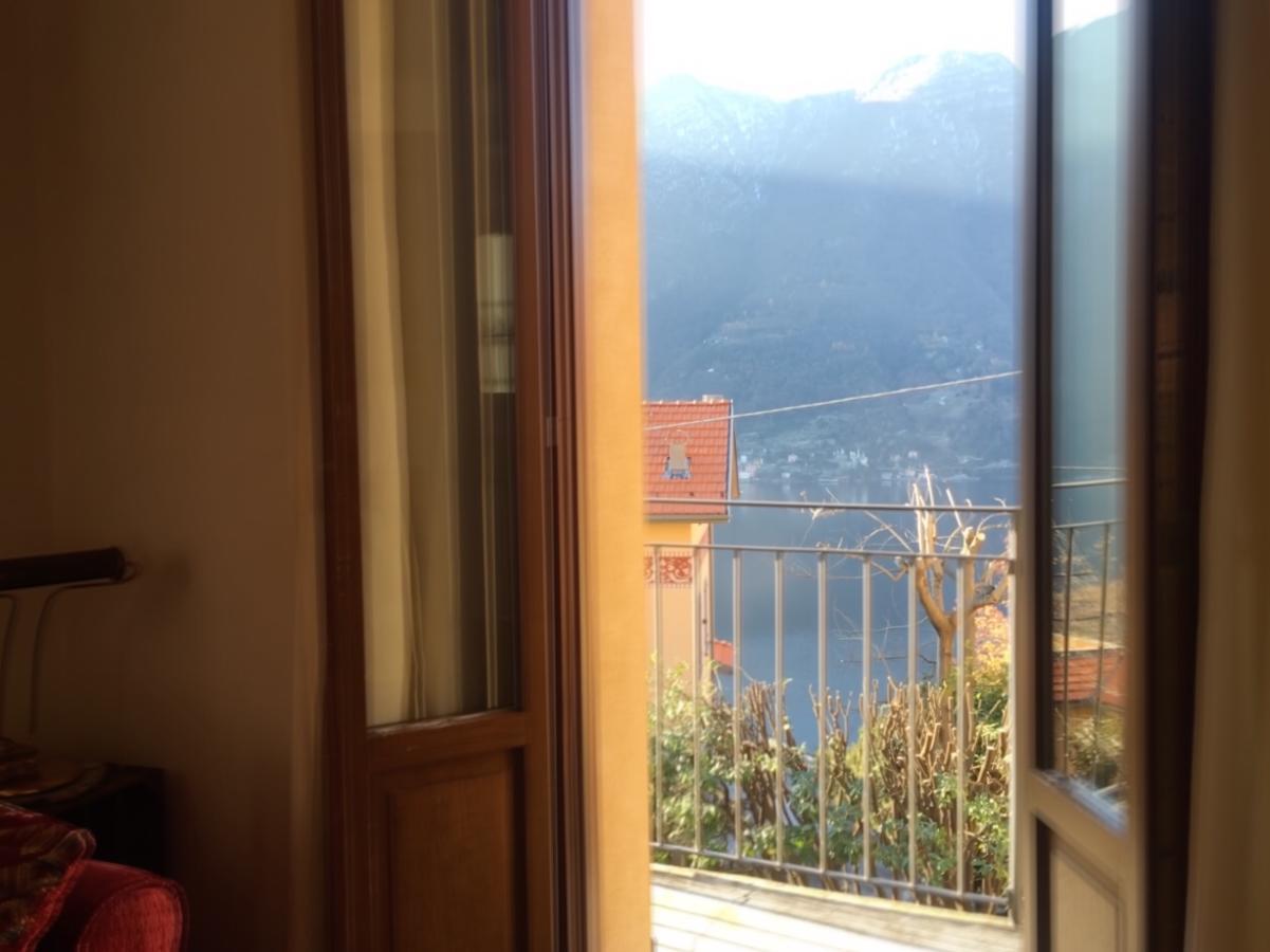 Casa Vacanza Castagna Несо Екстериор снимка